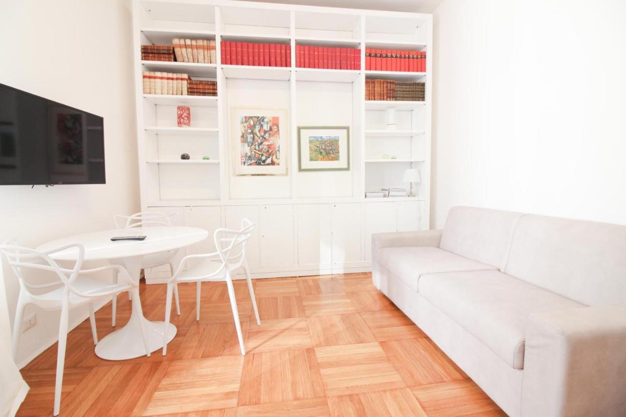מילאנו Duomo Charme Apartment מראה חיצוני תמונה